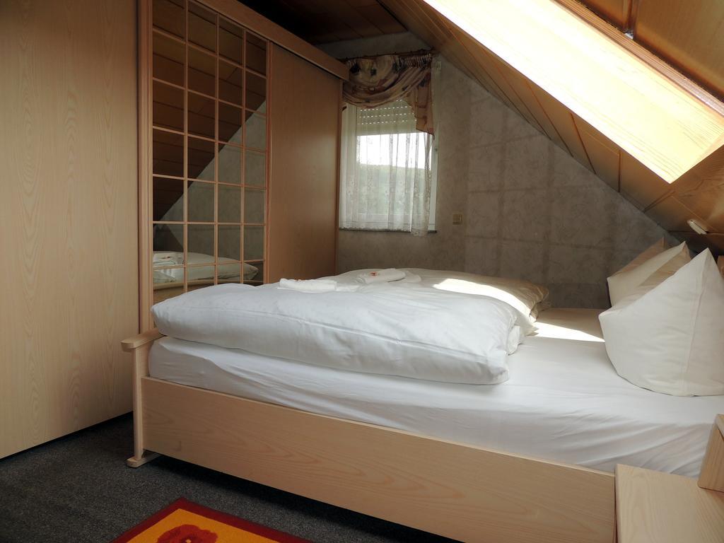 Gaestehaus Am Hirtenberg Breitenbrunn  Ngoại thất bức ảnh