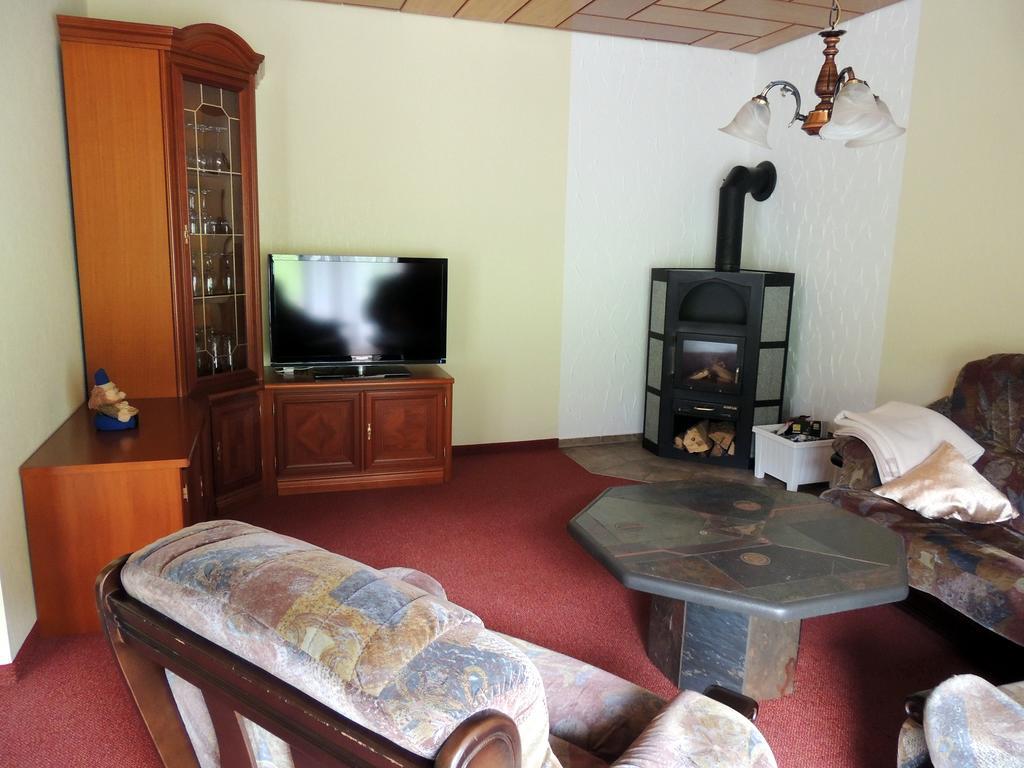Gaestehaus Am Hirtenberg Breitenbrunn  Ngoại thất bức ảnh