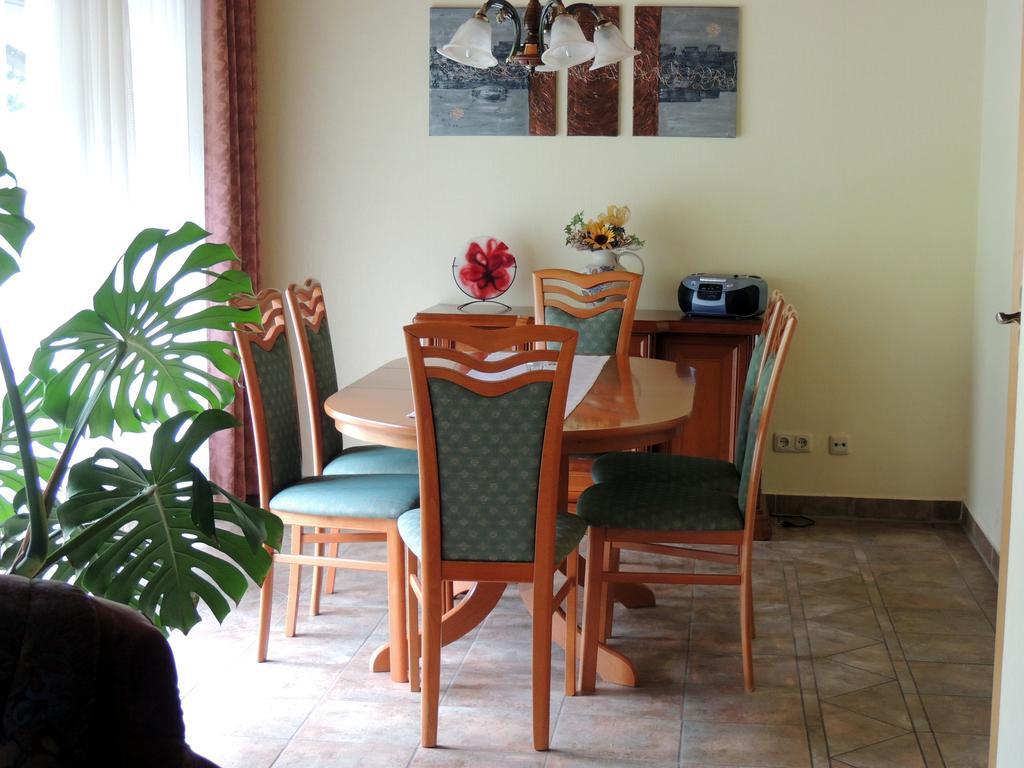 Gaestehaus Am Hirtenberg Breitenbrunn  Ngoại thất bức ảnh